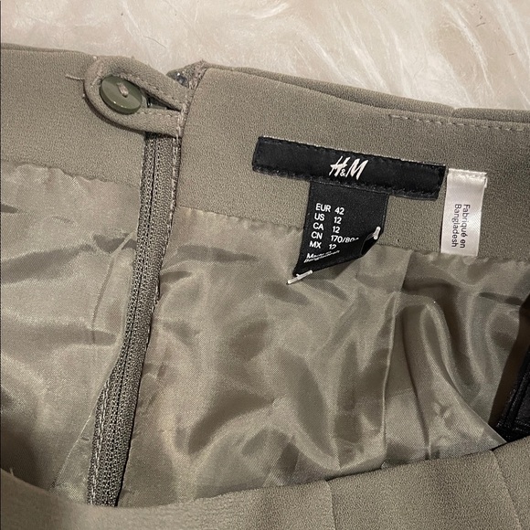 H&M Khaki Studded Mini Skirt - Picture 8 of 15